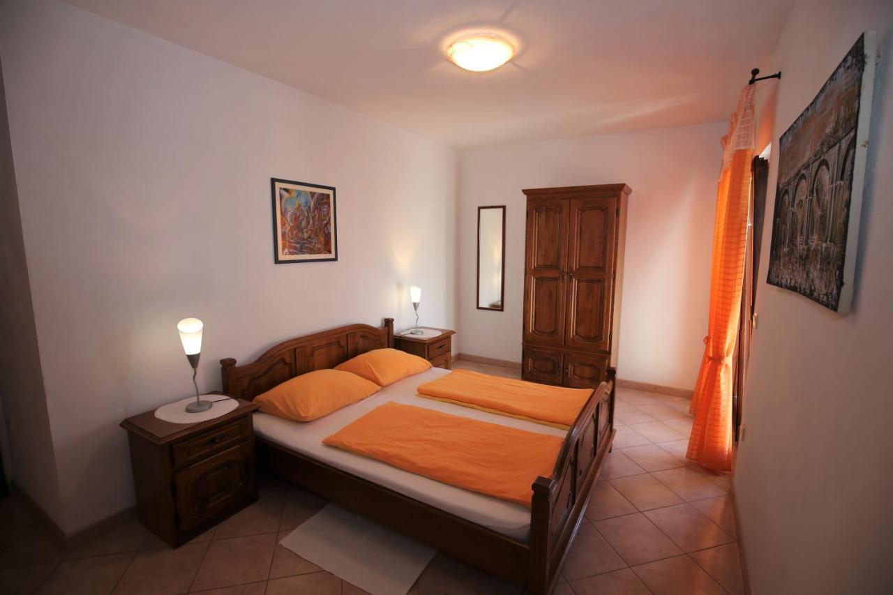 Villa Linet Фунтана Экстерьер фото